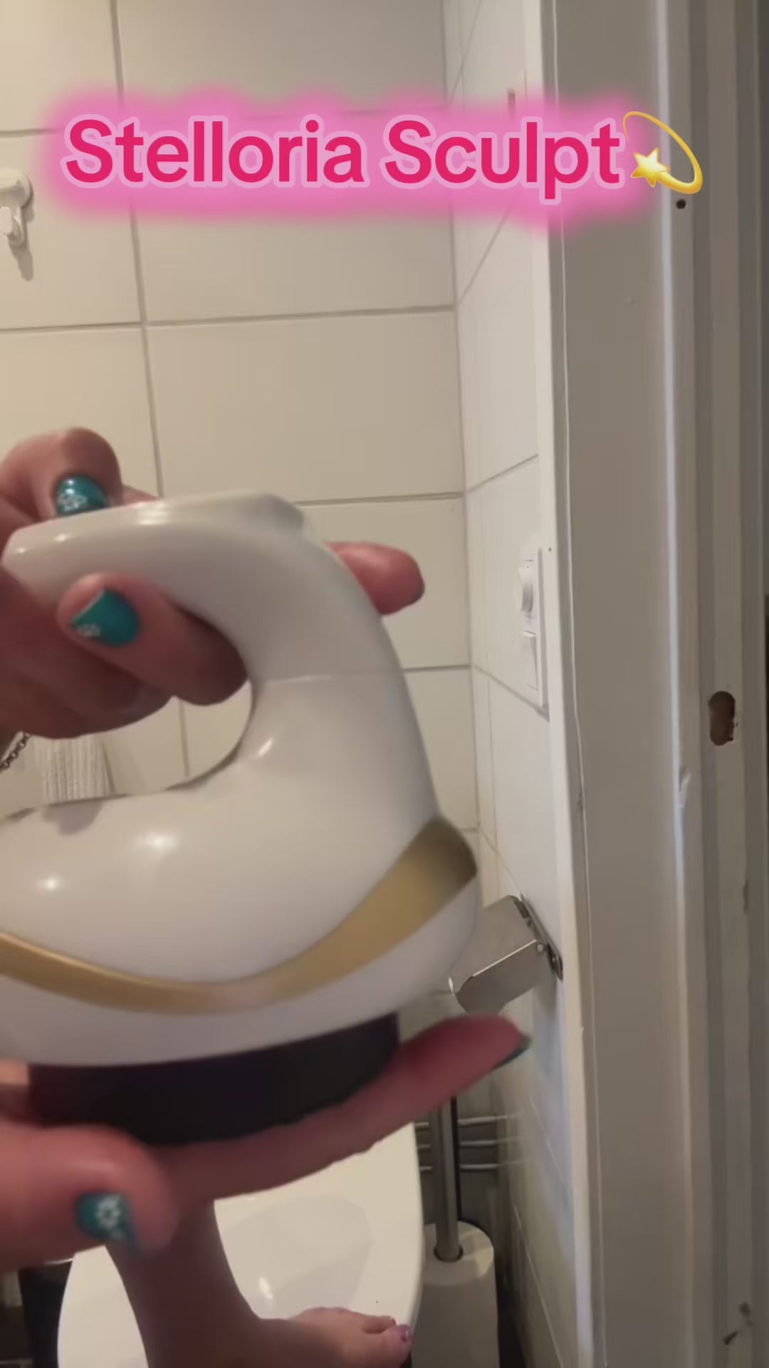 Load video: Discover how this handcrafted gua sha massager transforms your daily beauty routine with elegance and effectiveness.